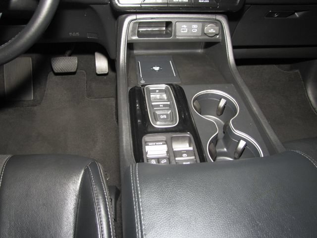 Certified 2025 Honda Pilot Touring image 15