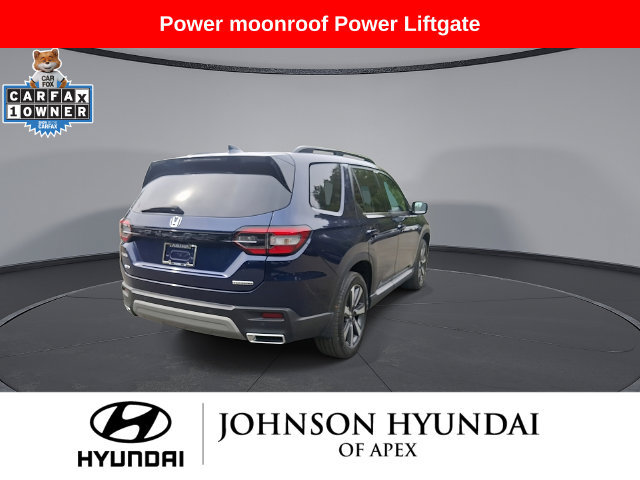 Used 2025 Honda Pilot Touring image 8