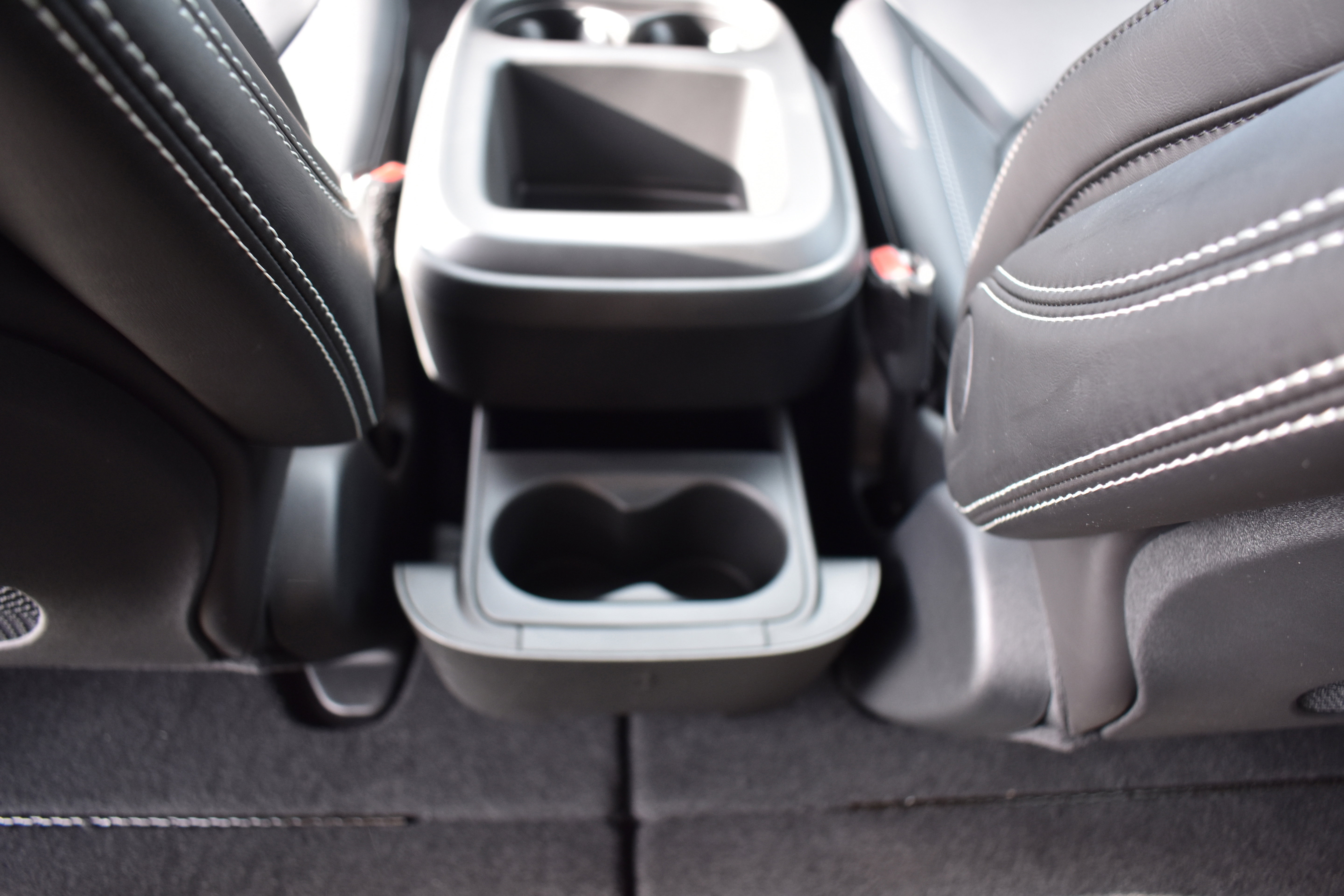 New 2026 Chrysler Pacifica Select image 30