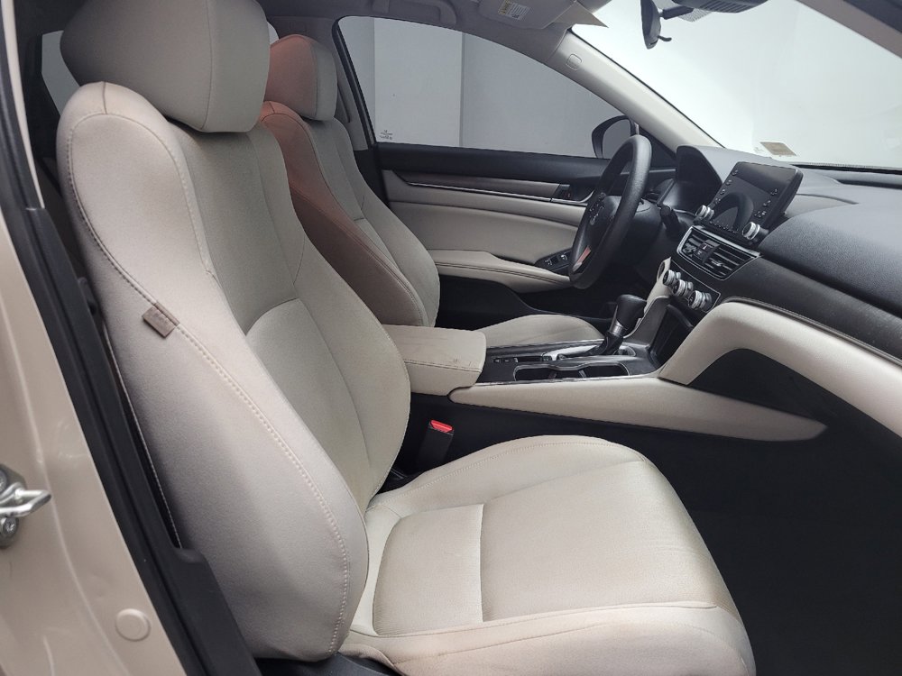 Used 2018 Honda Accord LX image 21