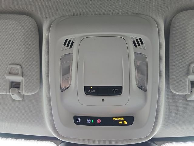 Used 2025 Buick Envision Preferred image 7