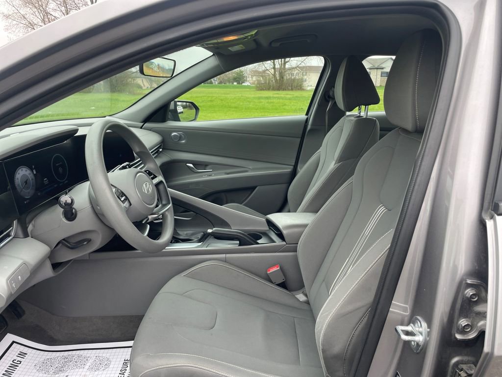Certified 2024 Hyundai Elantra SEL image 10