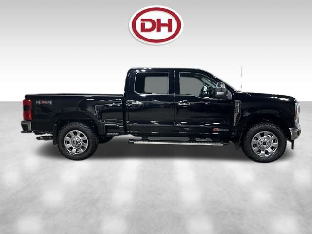 Used 2024 Ford F250 Lariat w/ Chrome Package image 2