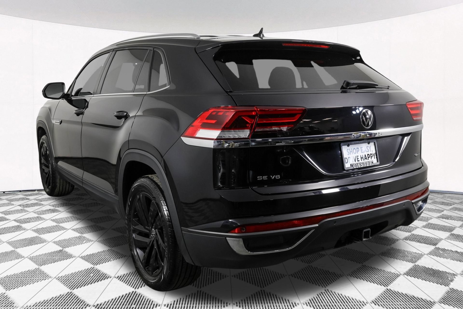 Used 2023 Volkswagen Atlas Cross Sport SE w/ Black Wheel Package AWD/4WD image 19
