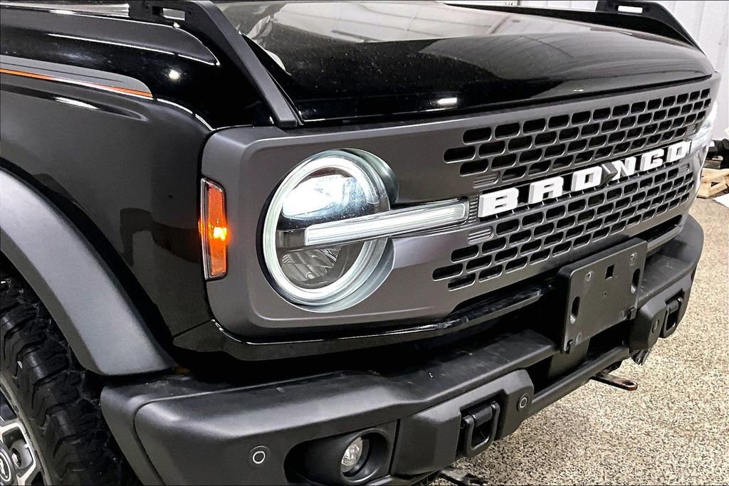 Used 2022 Ford Bronco Badlands image 31