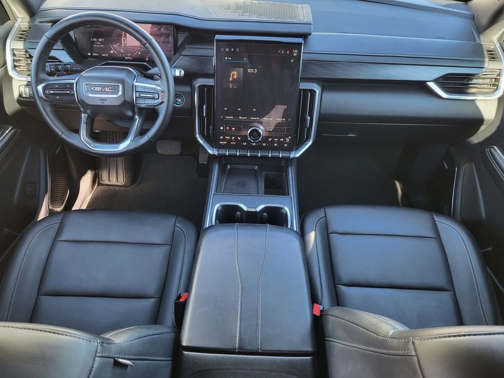 Used 2024 GMC Acadia Elevation image 18