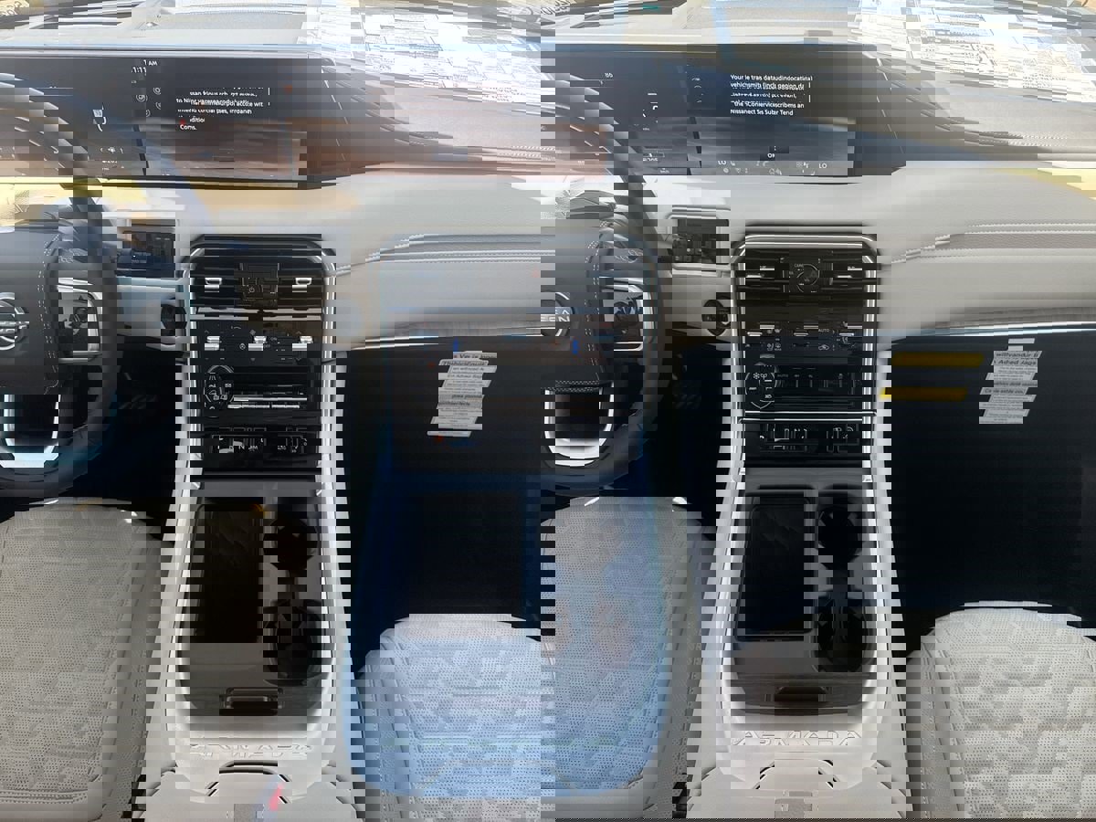 New 2026 Nissan Armada Platinum Reserve image 16