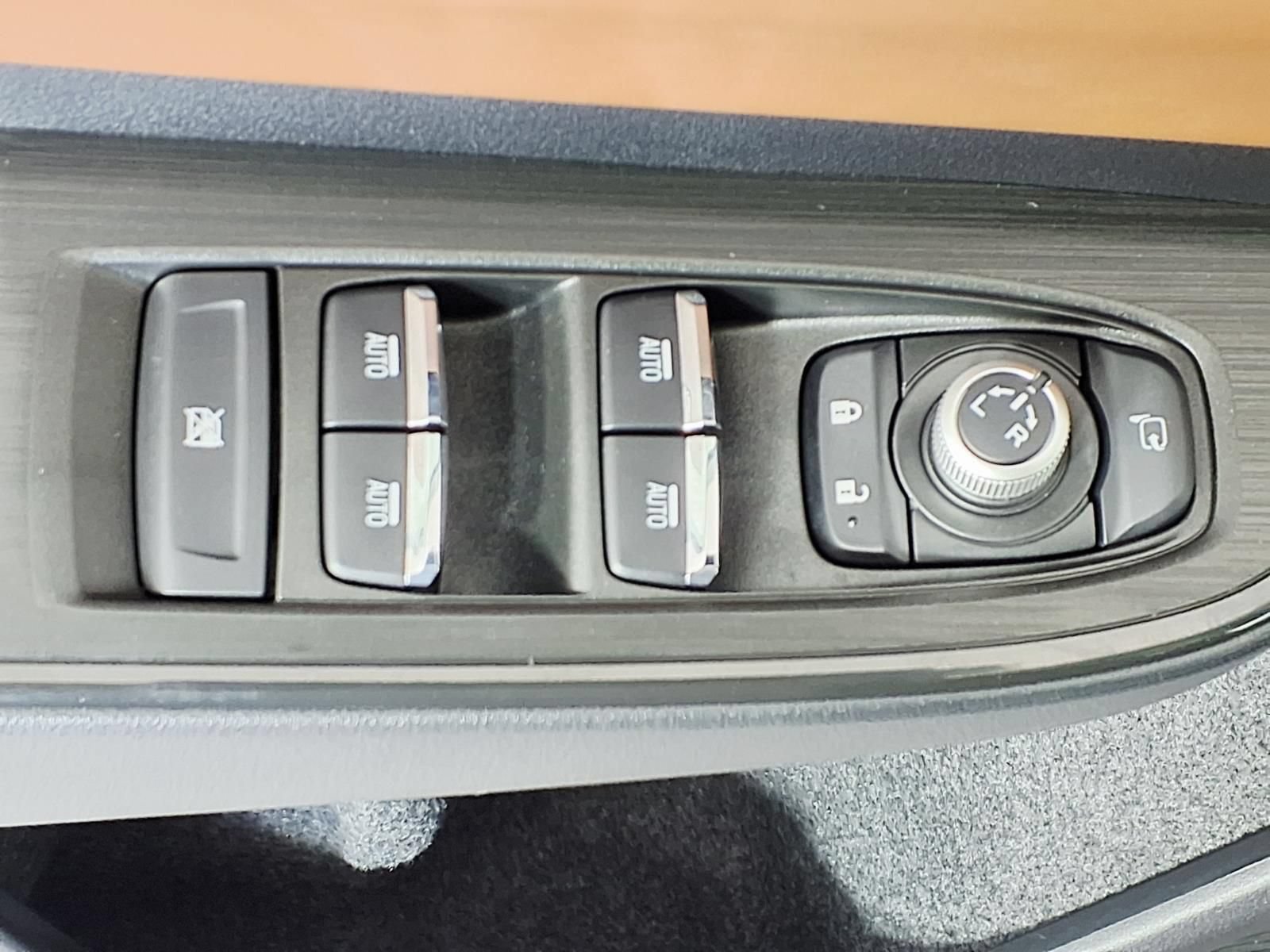 Used 2026 Subaru Outback Touring AWD/4WD image 17