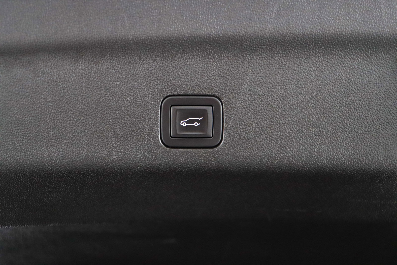 Used 2025 GMC Yukon XL Elevation w/ Elevation Premium Package image 37