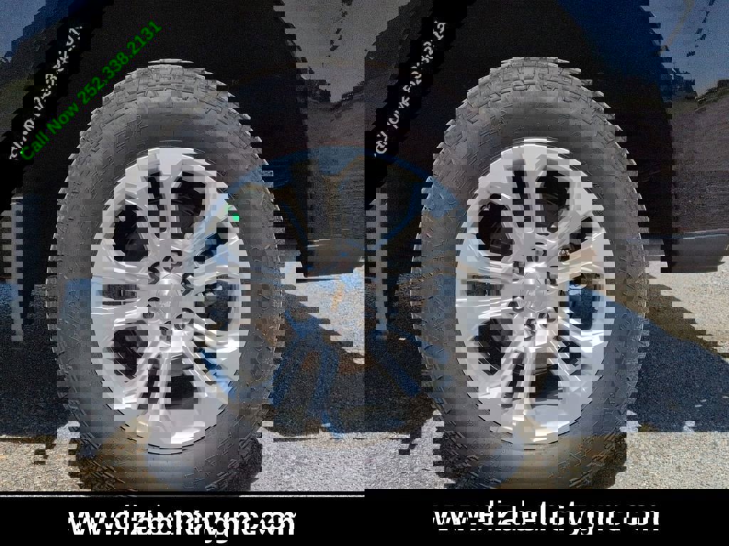 Used 2024 Chevrolet Silverado 1500 LTZ w/ Technology Package image 22