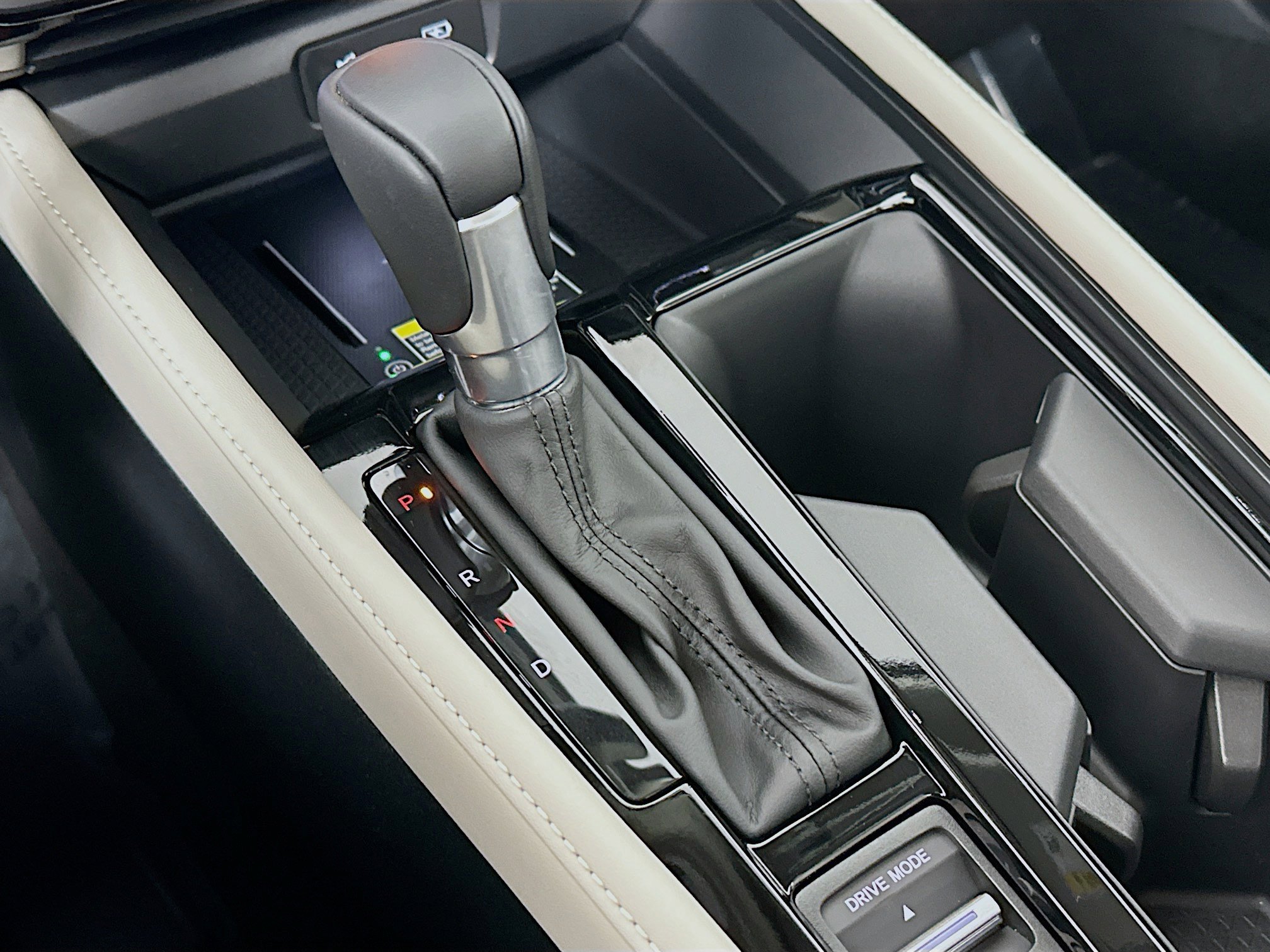 New 2025 Honda Accord Touring image 17