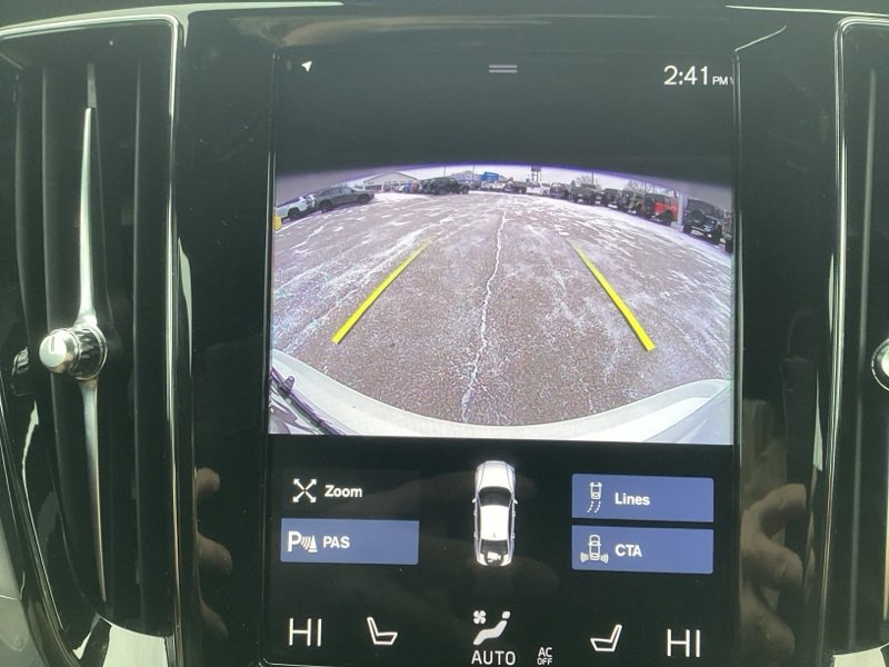 Used 2020 Volvo S60 T6 Momentum image 38