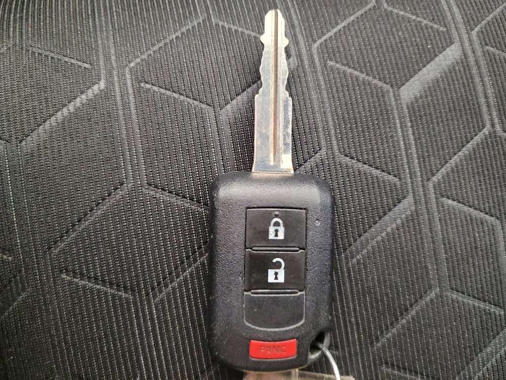 Used 2021 Mitsubishi Outlander Sport ES FWD image 32