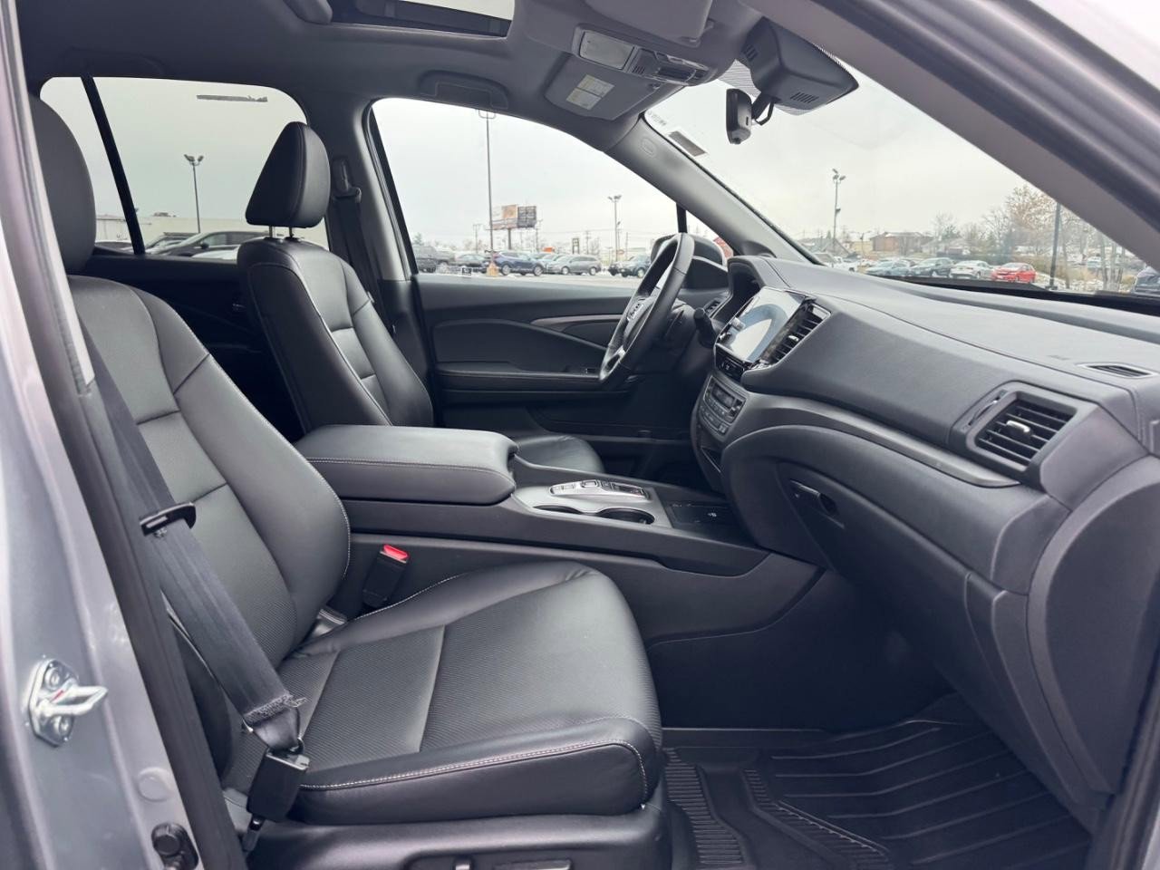 Certified 2025 Honda Ridgeline RTL+ image 17