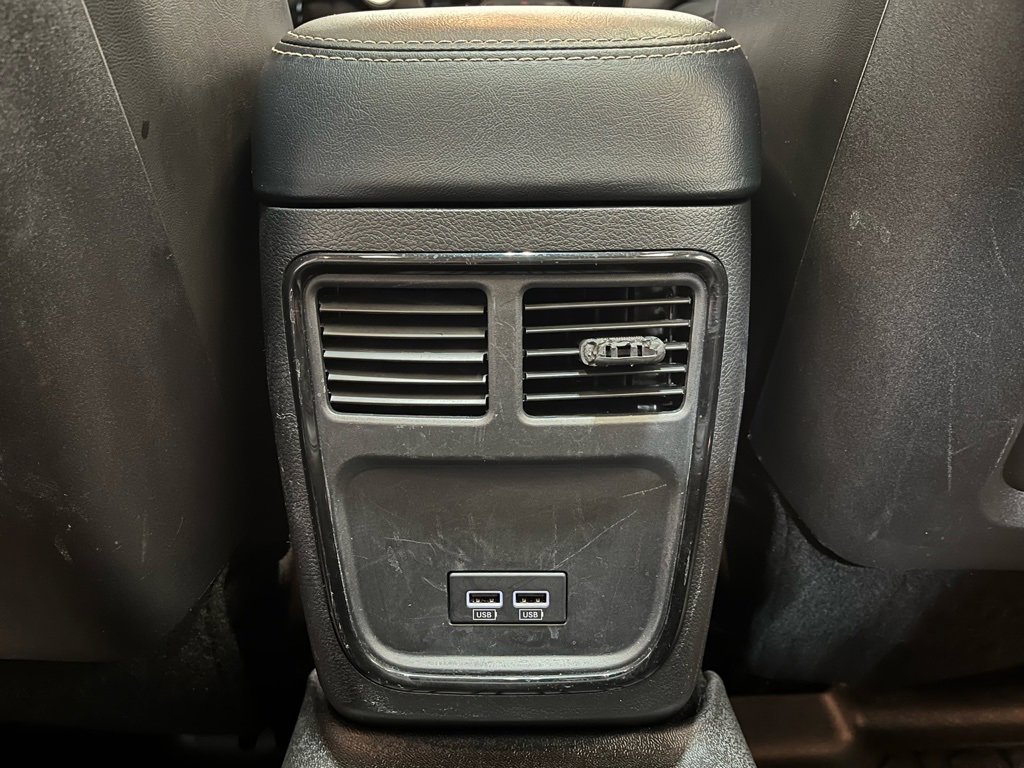 Used 2022 Chrysler 300 S image 16