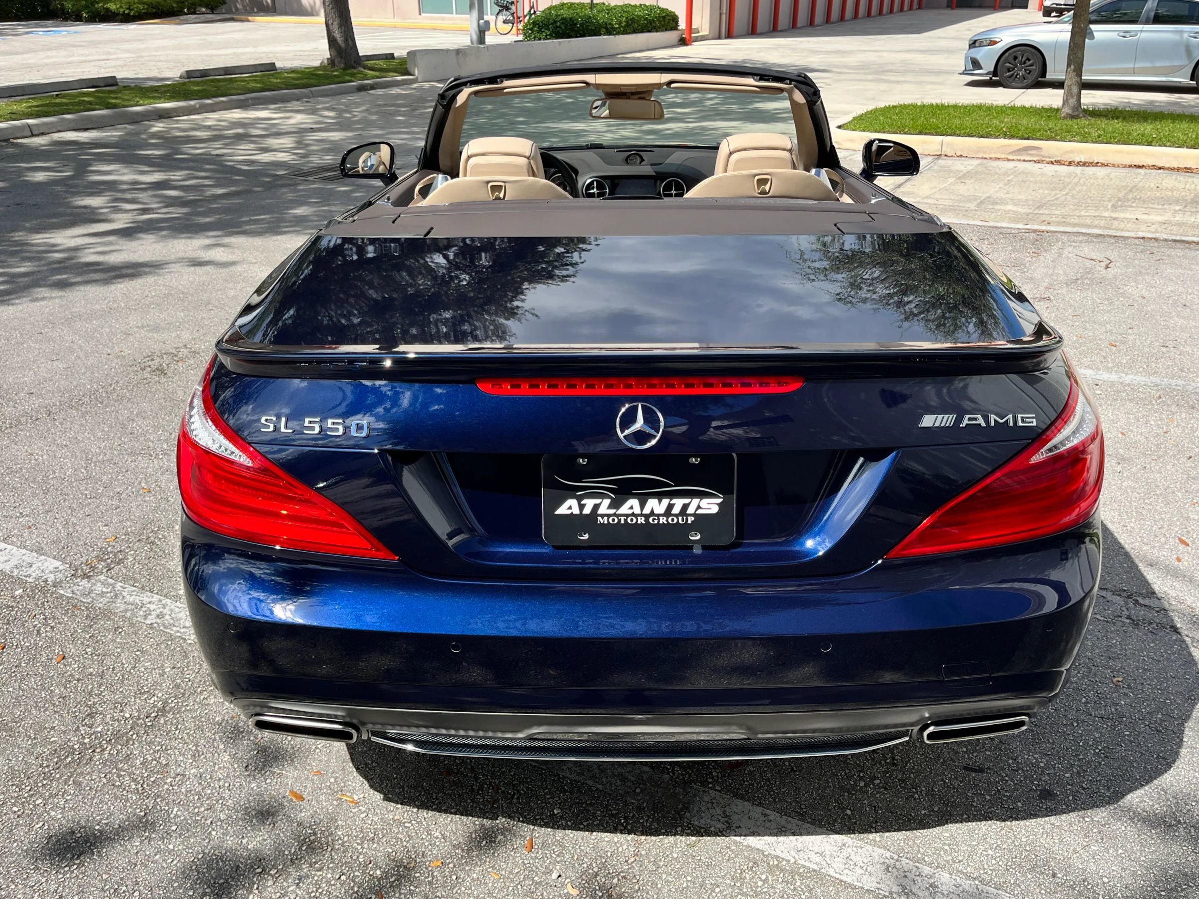 Used 2013 Mercedes-Benz SL 550 image 6