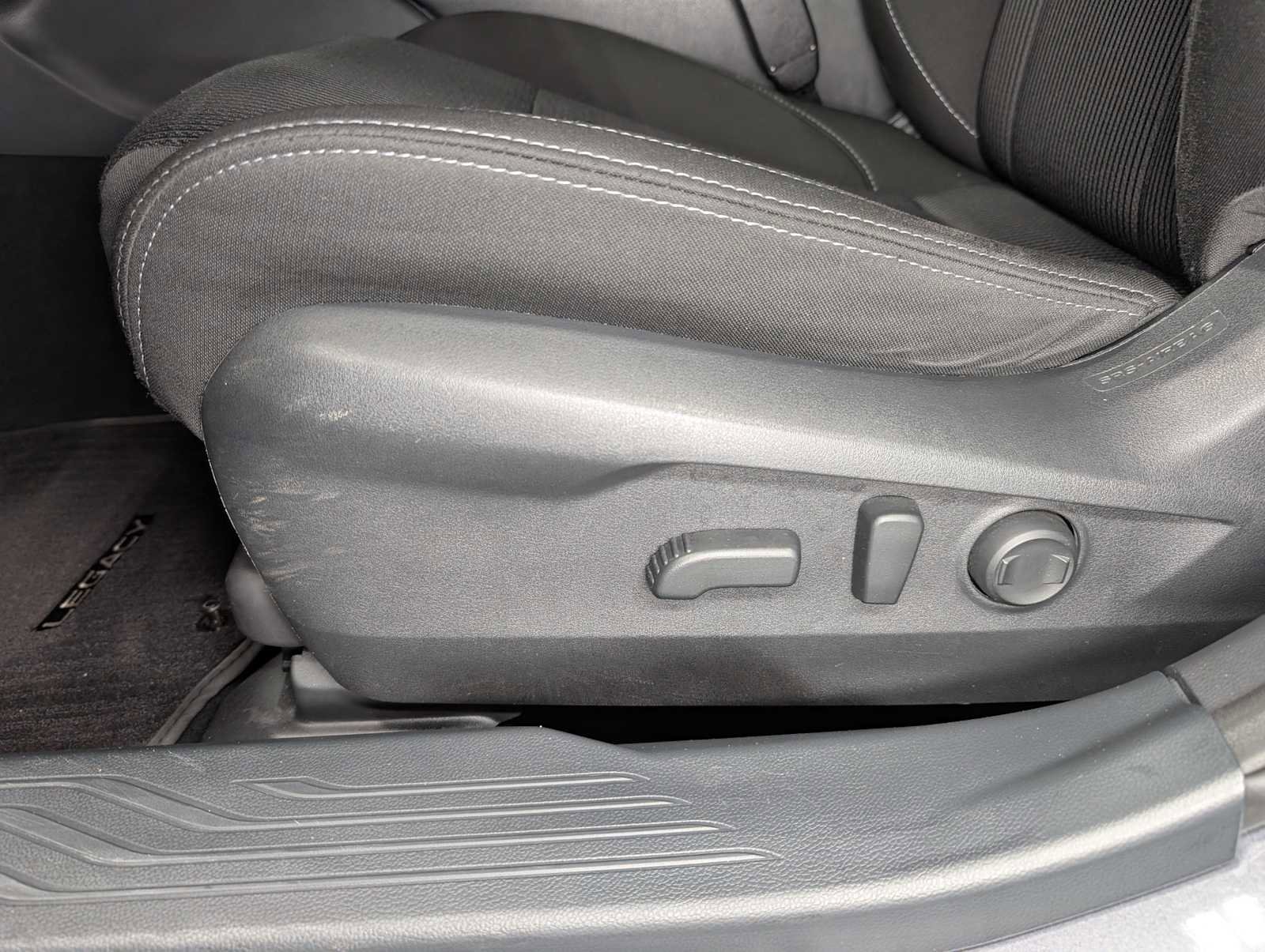Used 2024 Subaru Legacy Premium AWD/4WD image 38