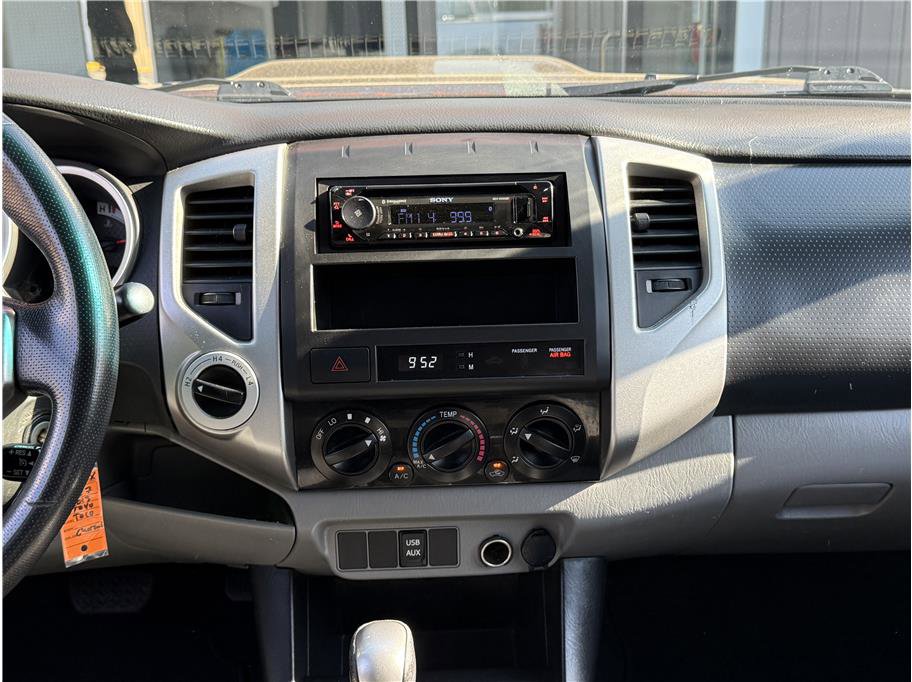 Used 2013 Toyota Tacoma 4x4 Double Cab w/ TRD Sport Pkg image 14