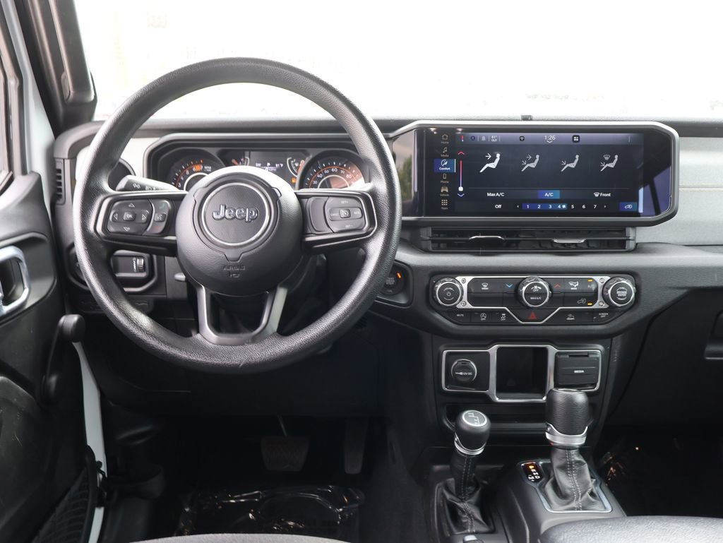 Used 2024 Jeep Wrangler Unlimited Sport AWD/4WD image 18