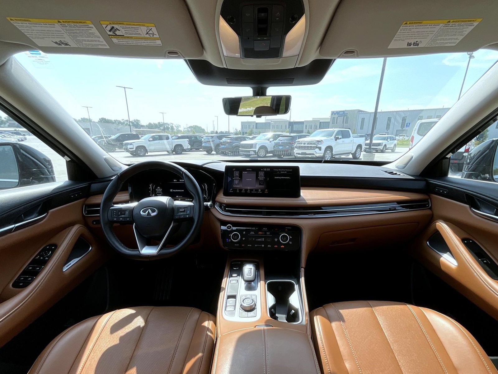 Used 2023 INFINITI QX60 Sensory w/ Vision Package AWD/4WD image 15