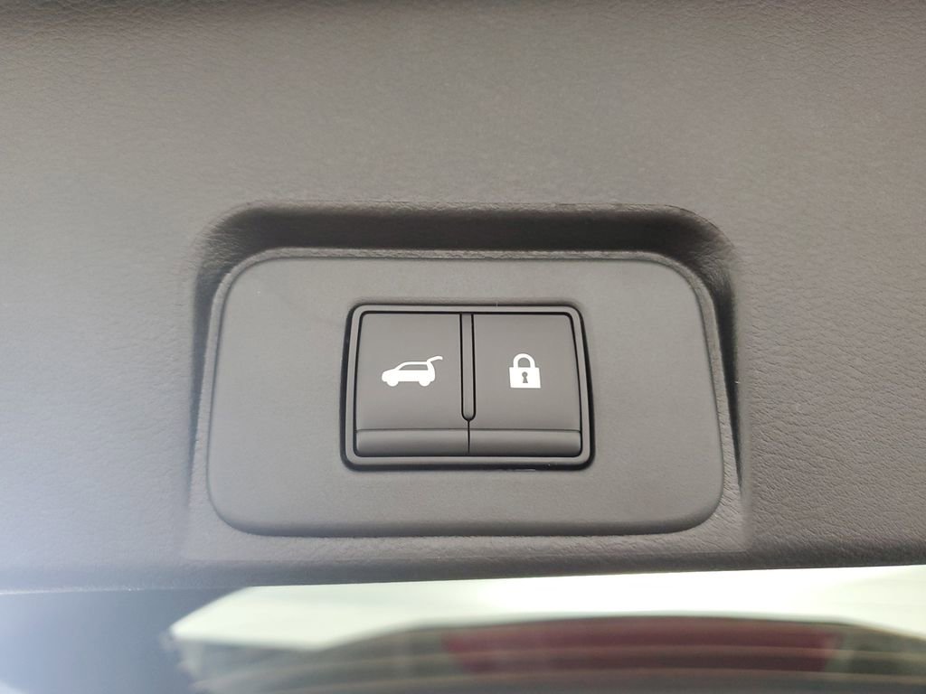 New 2026 Nissan Rogue SV image 32