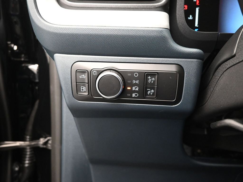 New 2026 Ford Maverick XLT image 11