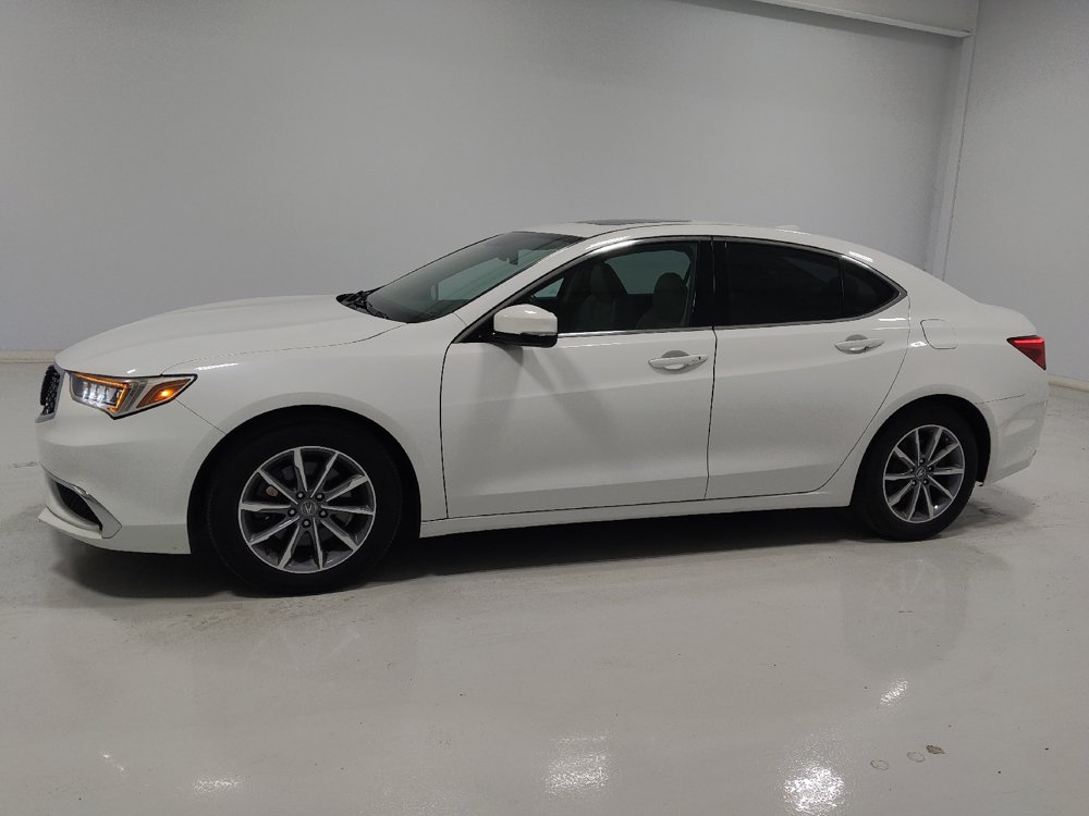 Used 2018 Acura TLX w/ Technology Package FWD image 2