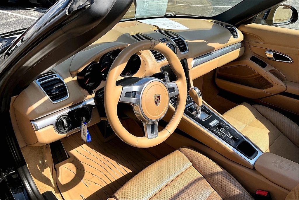 Used 2016 Porsche Boxster RWD image 14