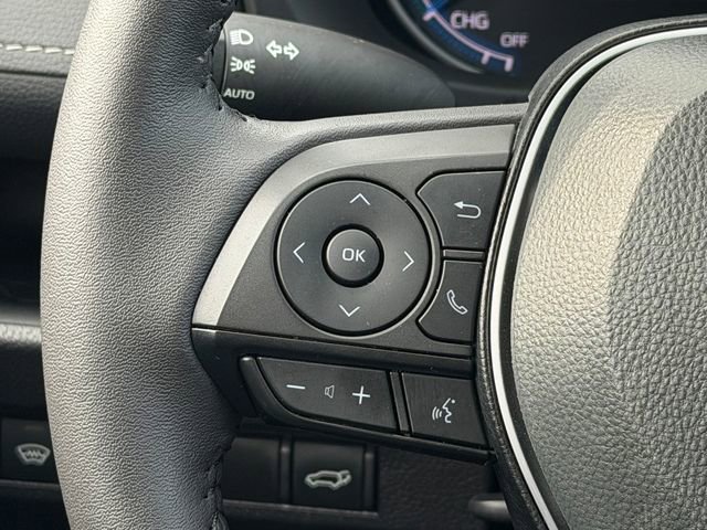 Certified 2025 Toyota RAV4 XLE w/ Convenience Package image 27
