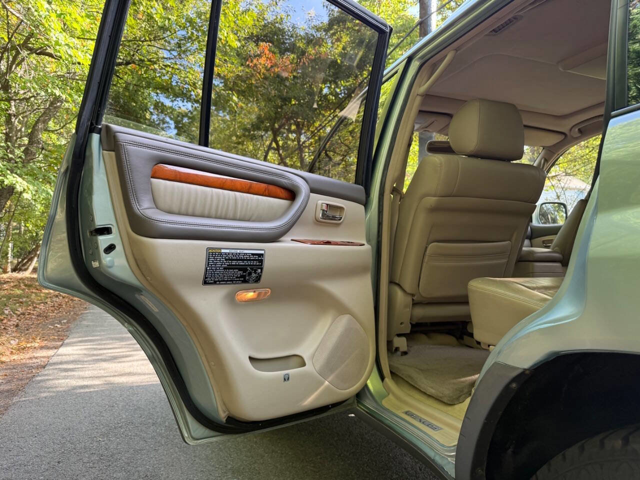 Used 2003 Lexus LX 470 4WD image 36