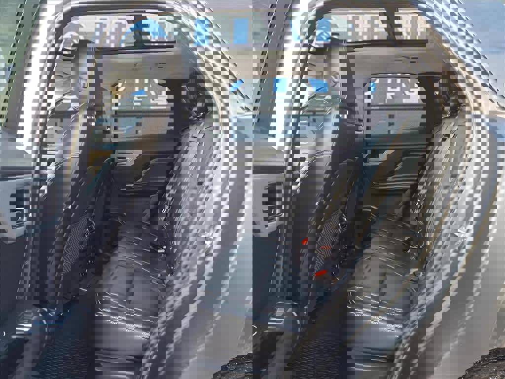 Used 2020 Jaguar F-PACE Checkered Flag image 11