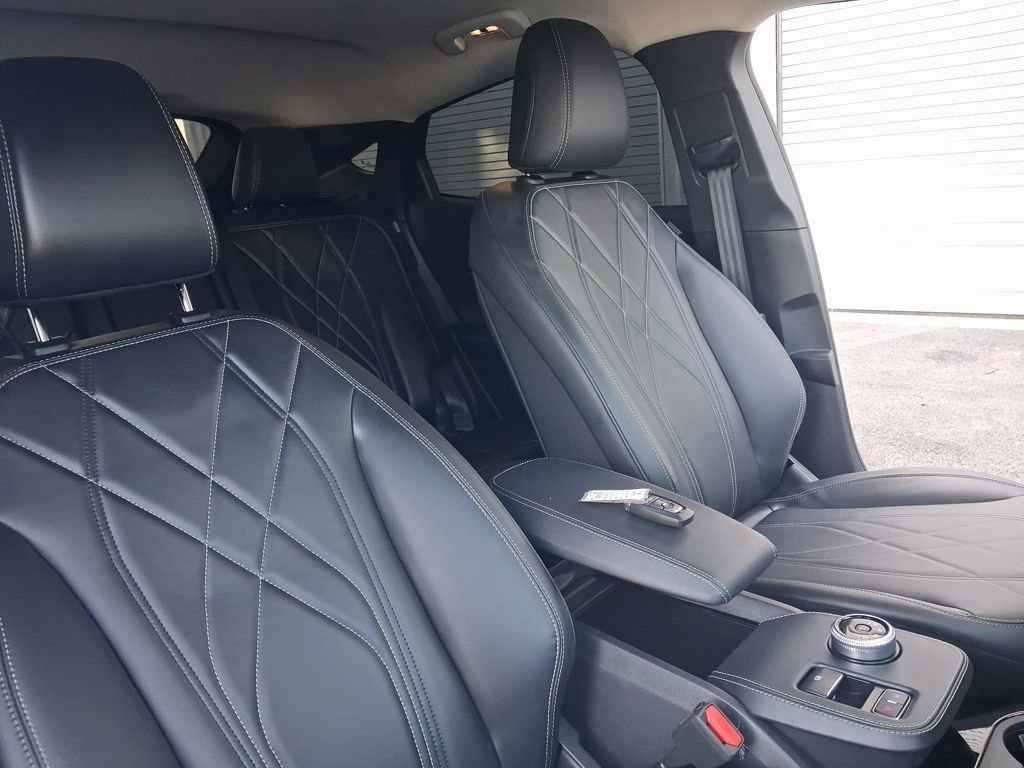 Used 2024 Ford Mustang Mach-E Select w/ Comfort Package Lite image 34