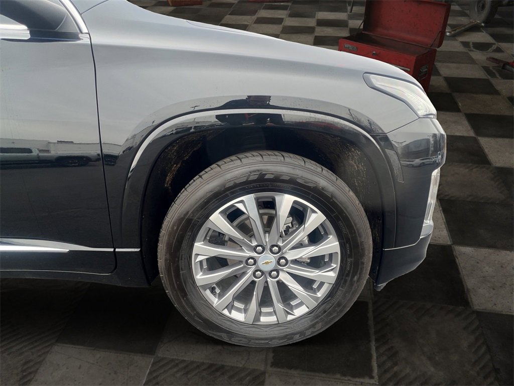 Certified 2023 Chevrolet Traverse Premier image 9