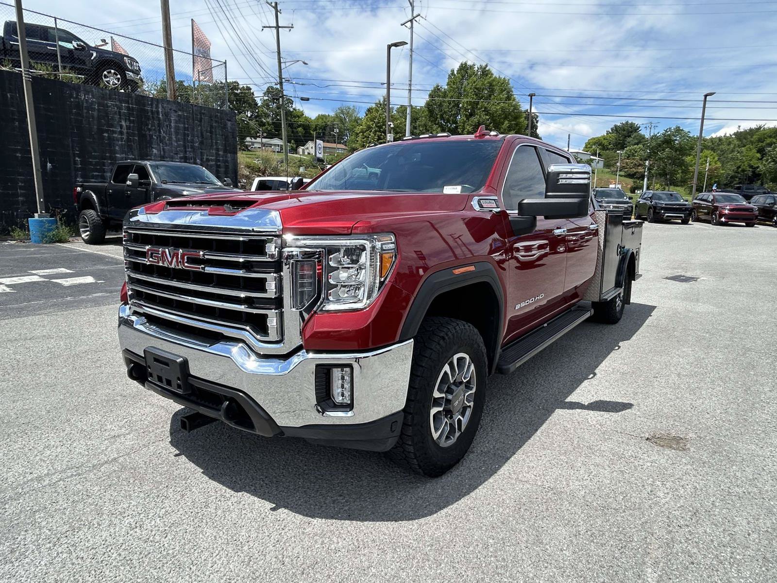 Used 2023 GMC Sierra 2500 SLT w/ SLT Convenience Package AWD/4WD image 7
