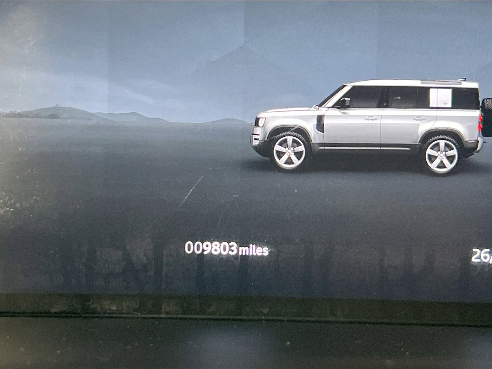 Used 2024 Land Rover Defender 110 X-Dynamic SE image 12