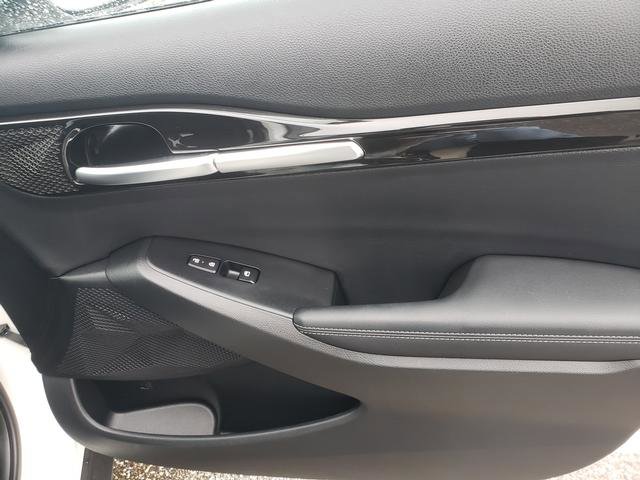 Certified 2025 Kia Seltos S image 18