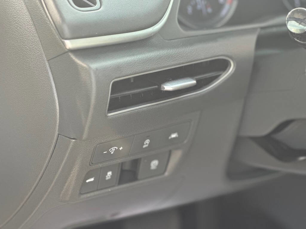 Used 2021 Hyundai Sonata SE FWD image 17