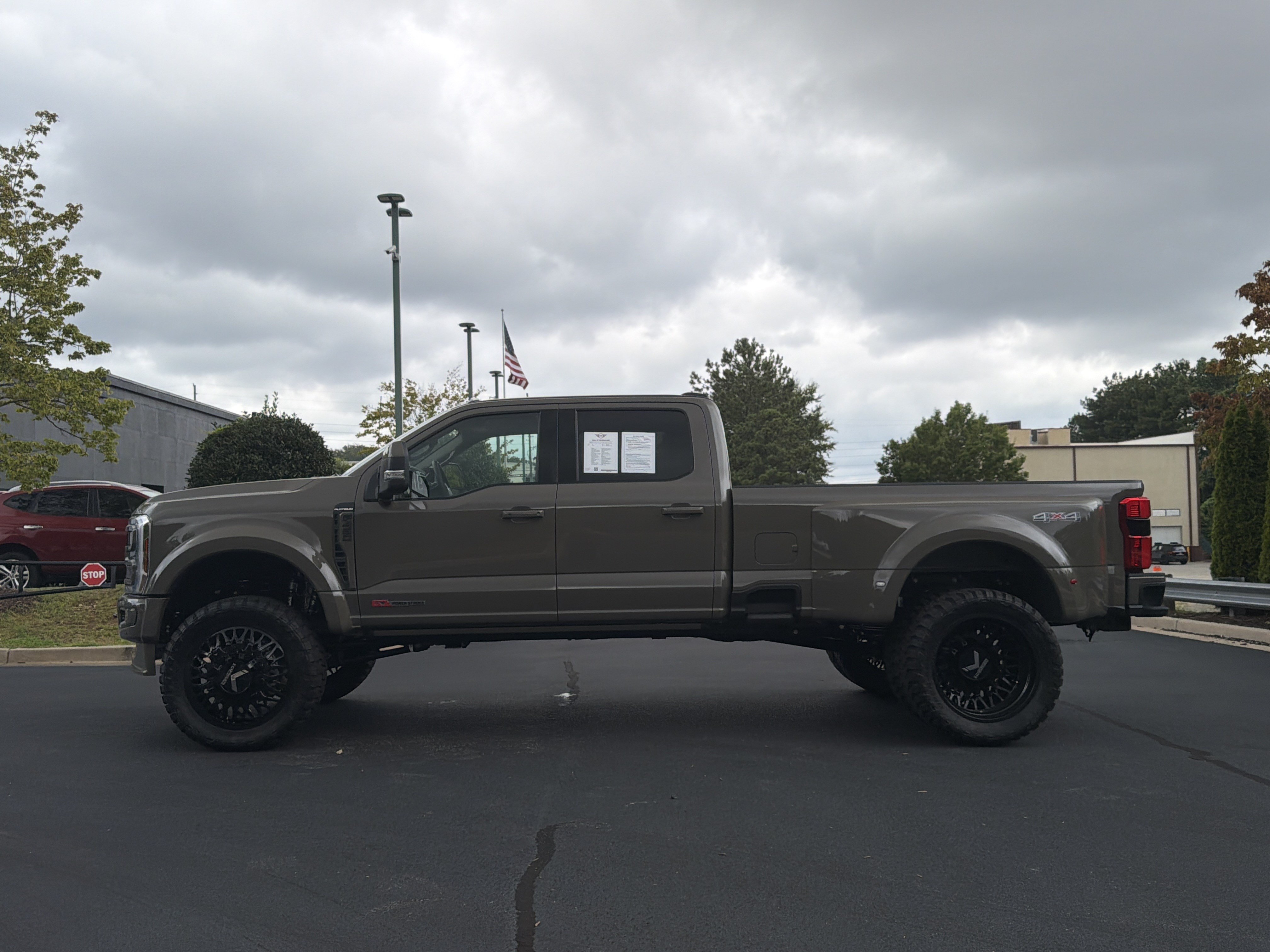 Used 2026 Ford F450 Platinum w/ Platinum Plus Package AWD/4WD image 15
