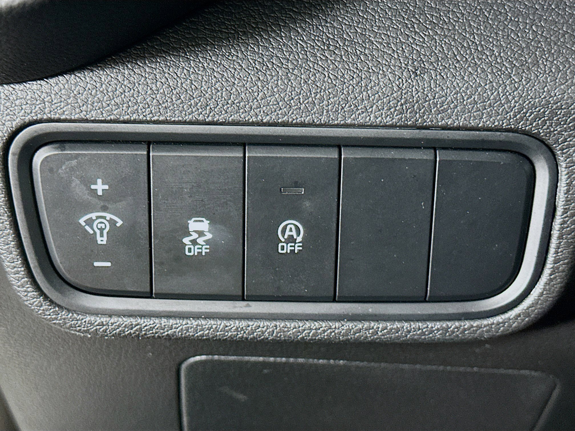 Used 2024 Kia Soul LX w/ Option Group 015 image 17