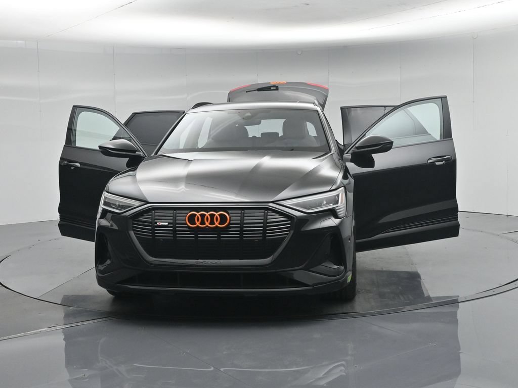 Used 2023 Audi e-tron Chronos w/ Chronos Package AWD/4WD image 35