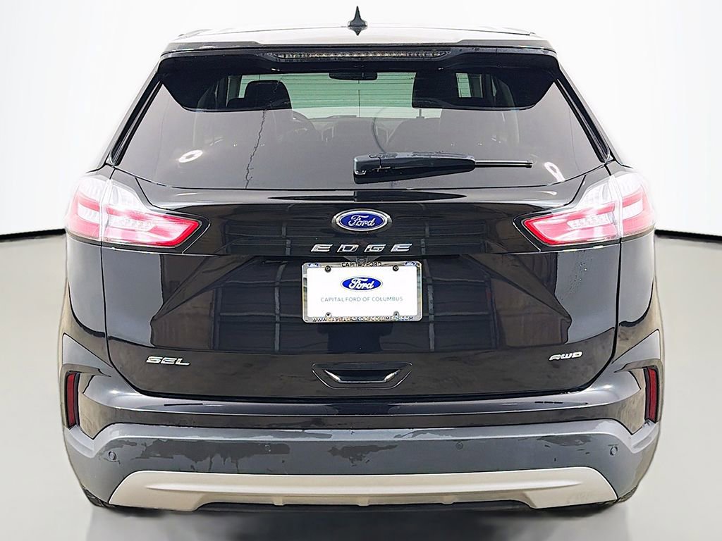 Used 2024 Ford Edge SEL w/ Convenience Package image 10