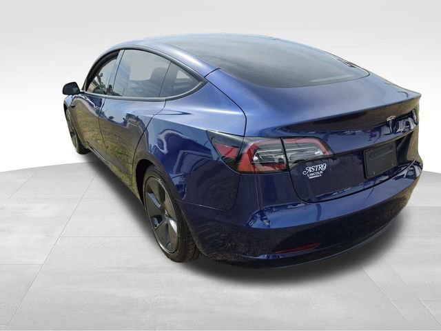 Used 2023 Tesla Model 3 Standard Range image 5