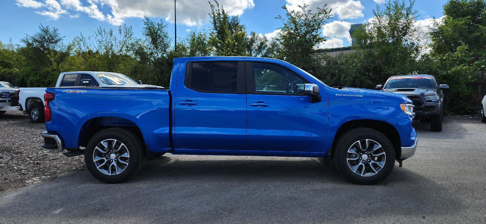 New 2026 Chevrolet Silverado 1500 LT image 3
