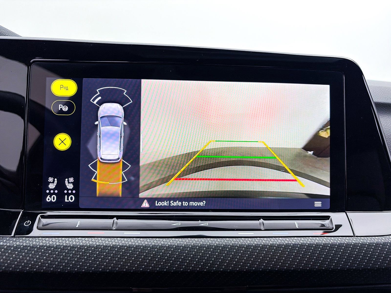 Used 2024 Volkswagen Golf R image 7