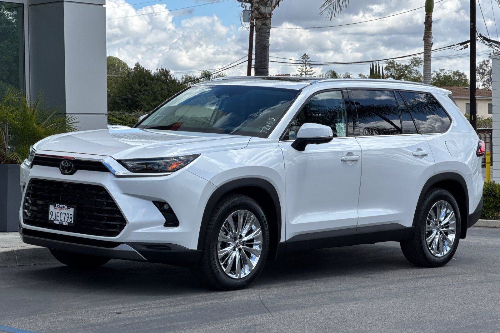 Certified 2024 Toyota Grand Highlander Platinum image 10