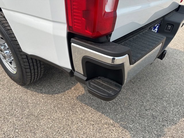 New 2025 Ford F250 XL w/ XL Chrome Package image 14