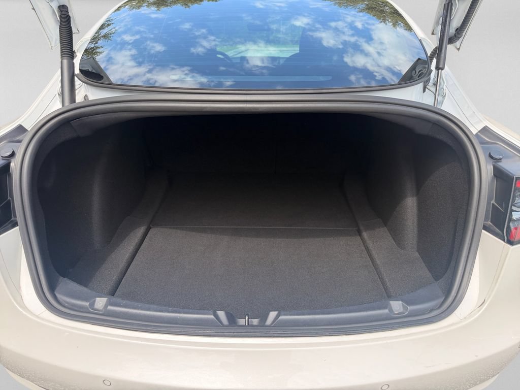 Used 2021 Tesla Model 3 Long Range AWD/4WD image 29