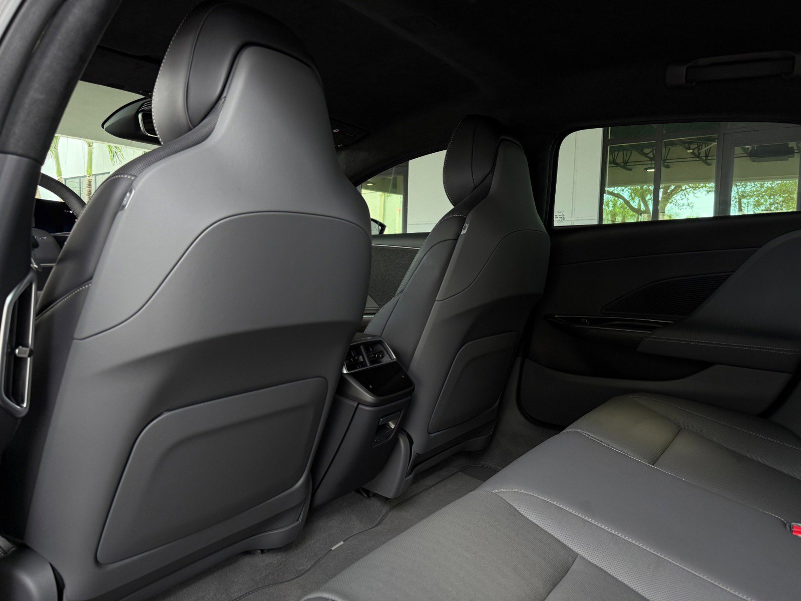 Used 2023 Lucid Air Pure image 28