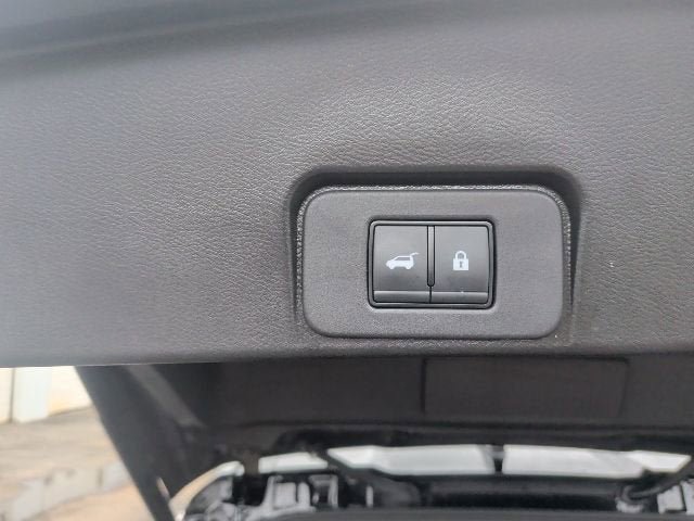 Used 2024 Nissan Rogue SL AWD/4WD image 13