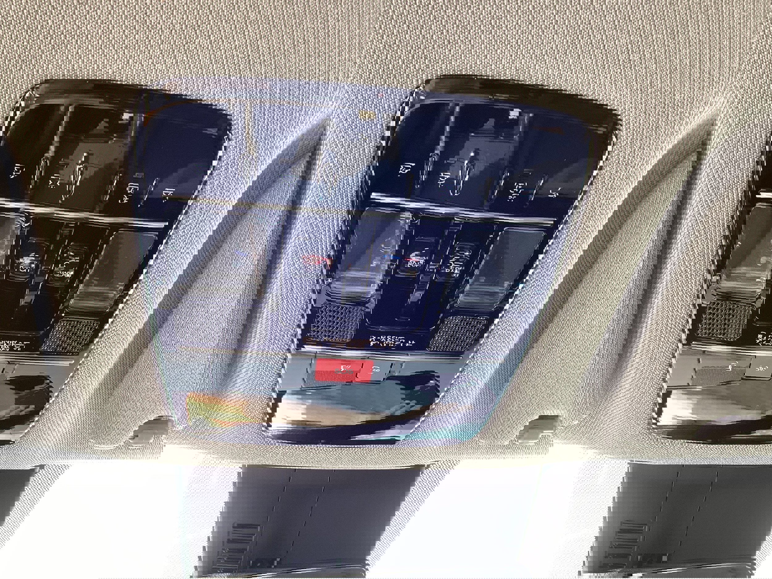 Used 2024 Hyundai Santa Fe Limited image 22